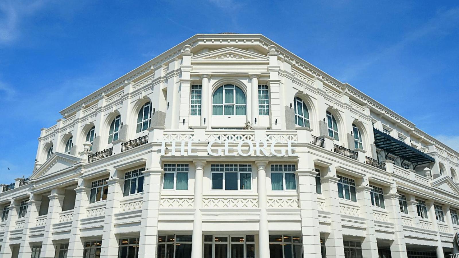 The George Penang By The Crest Collection Hotell George Town Eksteriør bilde The E & O building